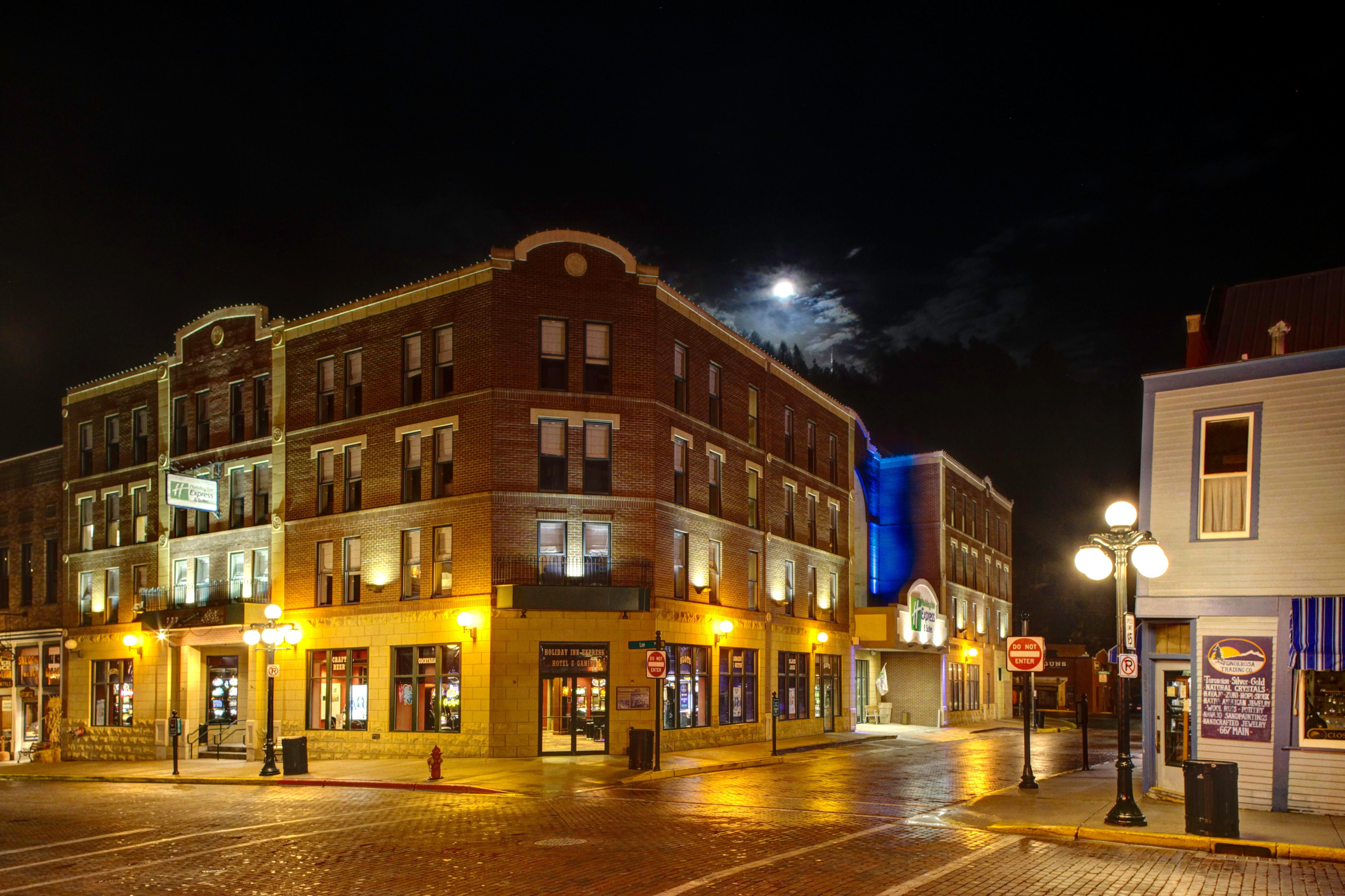 Holiday Inn Express Hotel & Suites Deadwood-Gold Dust Casino, An Ihg Hotel Extérieur photo