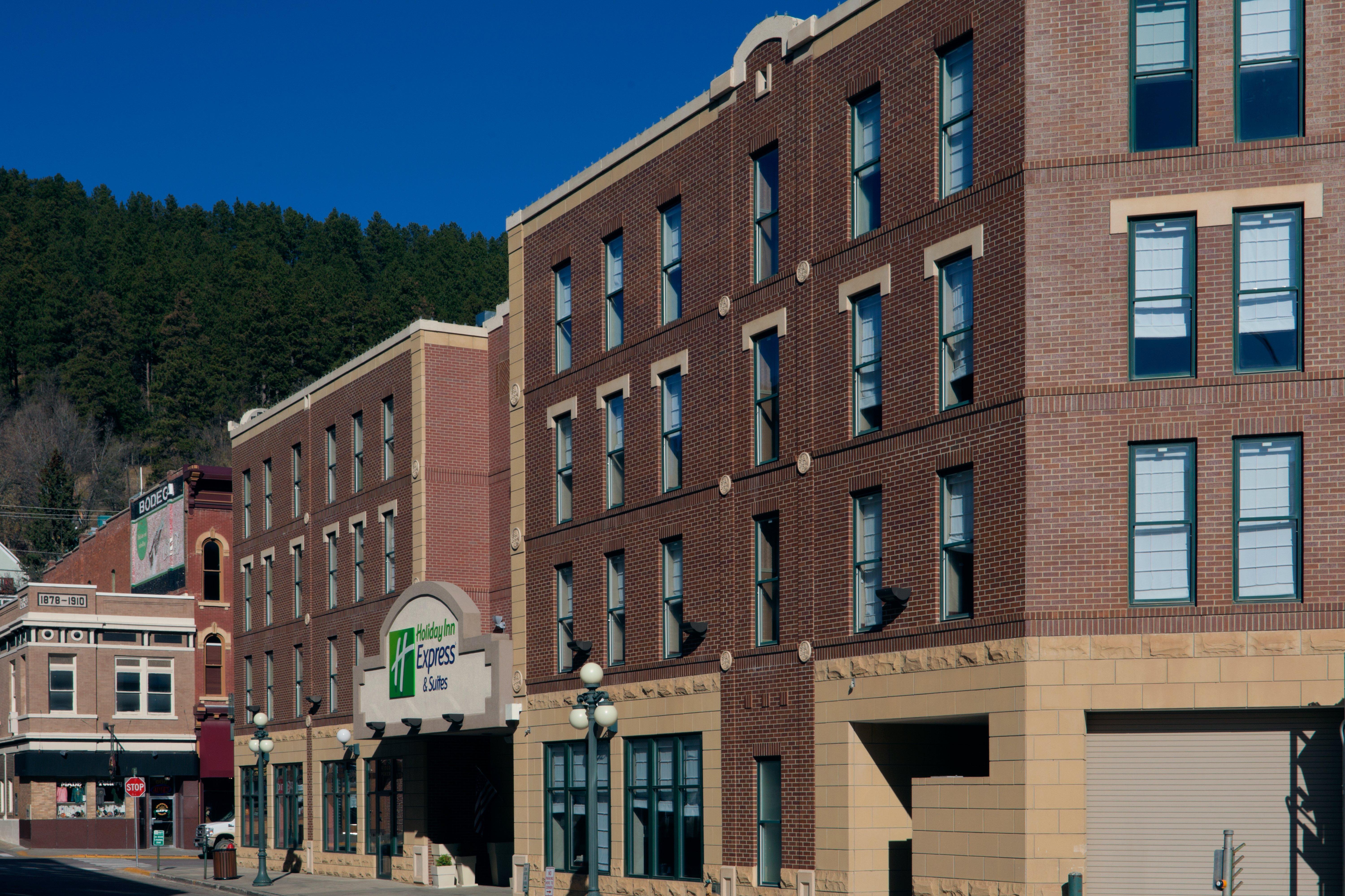 Holiday Inn Express Hotel & Suites Deadwood-Gold Dust Casino, An Ihg Hotel Extérieur photo